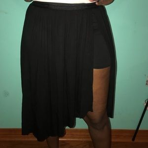Black thigh split skirt
